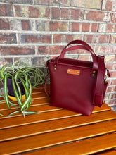 Load image into Gallery viewer, Mini Crossbody Tote