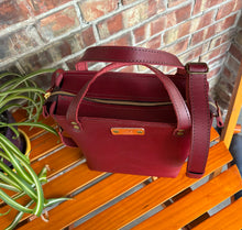 Load image into Gallery viewer, Mini Crossbody Tote