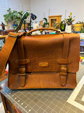 Load image into Gallery viewer, Sm. Vintage Messenger Bag